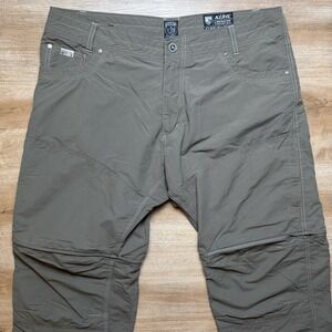 listing-status-banner